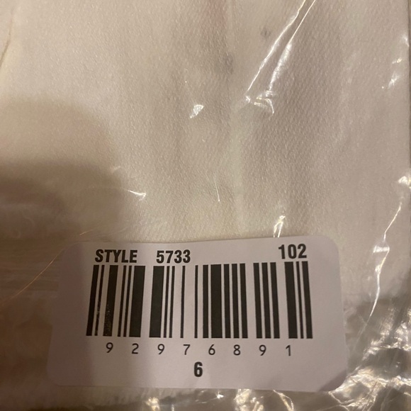 New-Aeropostale Vintage High Rise White Shorty Distressed Shorts - Picture 7 of 8